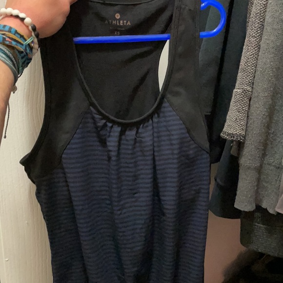 Athleta work out tank - Picture 2 of 2